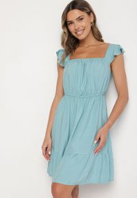 Born2be - Niebieska Sukienka z Wiskozą o Rozkloszowanym Kroju z Gumką w Pasie Lirimere. Okazja: na co dzień. Typ kołnierza: kołnierz z falbankami. Kolor: niebieski. Materiał: wiskoza. Długość rękawa: na ramiączkach. Styl: elegancki, casual #5