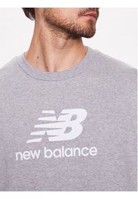 New Balance Bluza MT31538 Szary Relaxed Fit. Kolor: szary. Materiał: syntetyk