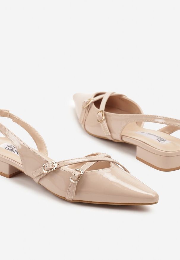 Renee - Beżowe Sandały Slingback z Ozdobnymi Paskami ze Sprzączkami Teniora. Okazja: na spotkanie biznesowe, na co dzień. Zapięcie: pasek. Kolor: beżowy. Styl: klasyczny, biznesowy, casual