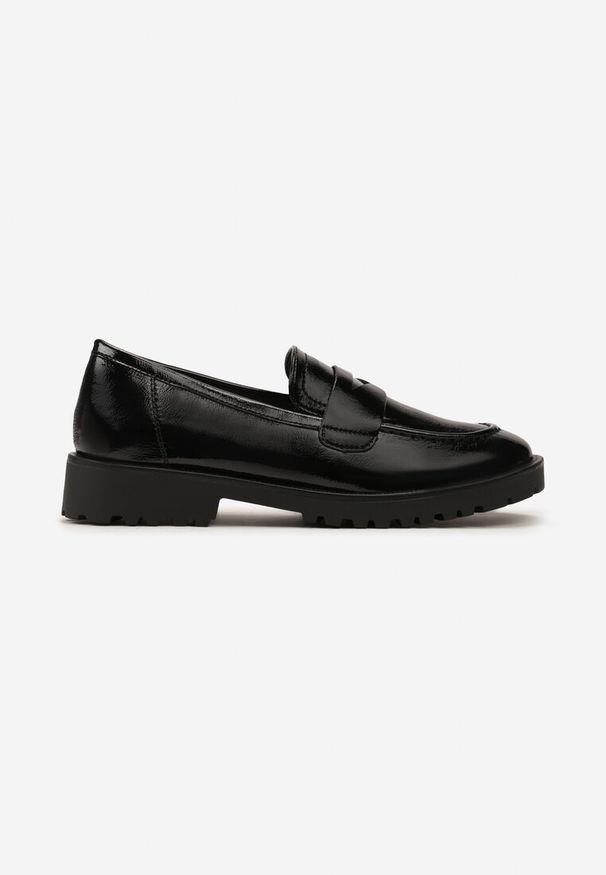 Born2be - Czarne Lakierowane Mokasyny z Wkładką ze Skóry Naturalnej Casiola. Kolor: czarny. Materiał: lakier, skóra. Styl: elegancki
