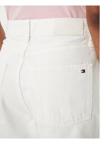 TOMMY HILFIGER - Tommy Hilfiger Szorty jeansowe WW0WW49579 Biały Regular Fit. Kolor: biały. Materiał: bawełna #3
