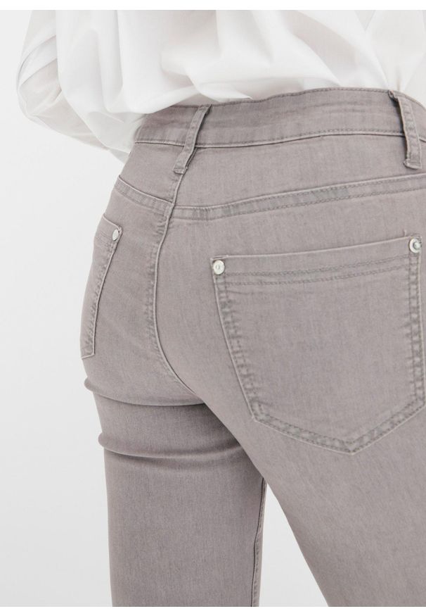 bonprix - Dżinsy Skinny mid waist. Kolor: szary