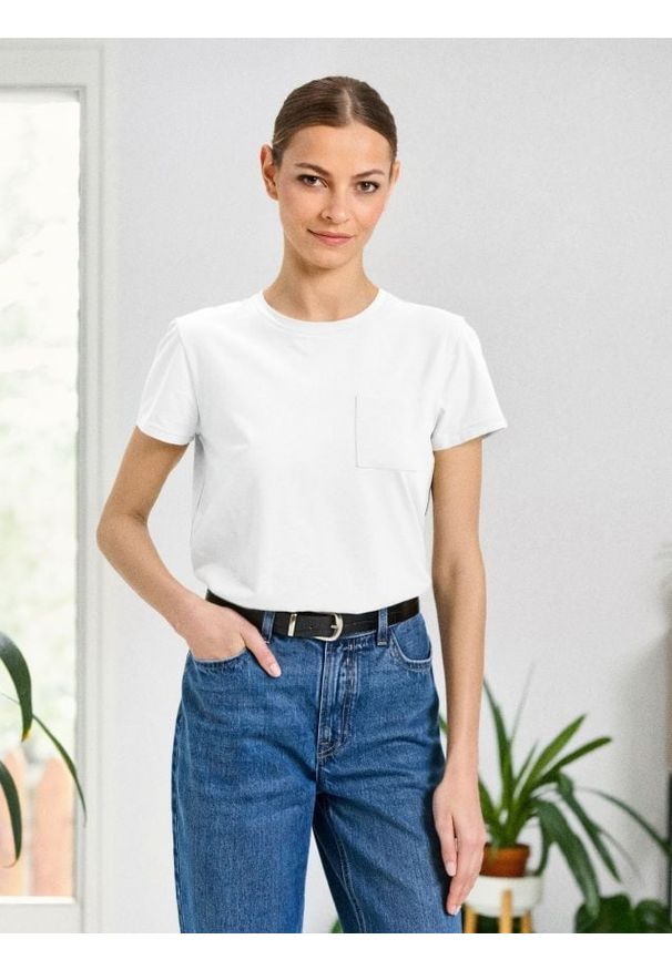 Sinsay - Bawełniana koszulka z kieszonką - biały. Kolor: biały. Materiał: bawełna