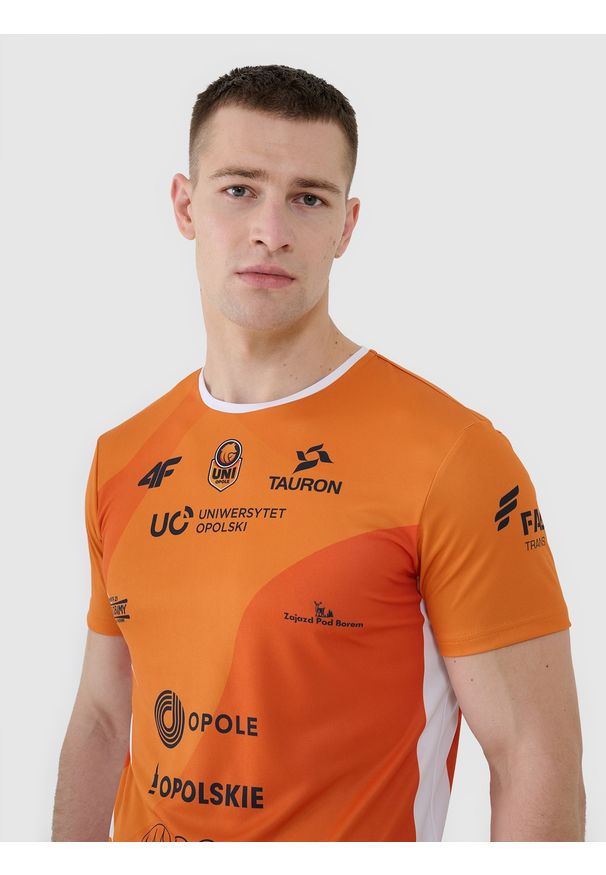 4f - 4F Koszulka meczowa replika domowa z sezonu 2024/2025 uniseks 4F x UNI Opole - multikolor S. Okazja: do domu. Kolor: wielokolorowy. Materiał: dzianina, włókno, materiał, syntetyk. Wzór: gładki, ze splotem. Styl: klasyczny, sportowy