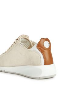 Geox Sneakersy D Aerantis D35HND 02285 C1667 Beżowy. Kolor: beżowy. Materiał: skóra, zamsz
