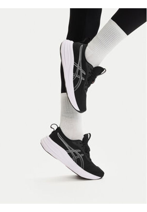 Asics Buty do biegania Gel-Pulse 17 1012B930 Czarny. Kolor: czarny. Materiał: mesh