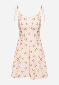 Born2be - Różowa Sukienka na Wiązanych Ramiączkach w Cytryny Efrunea. Kolor: różowy. Długość rękawa: na ramiączkach. Sezon: lato. Typ sukienki: rozkloszowane #7