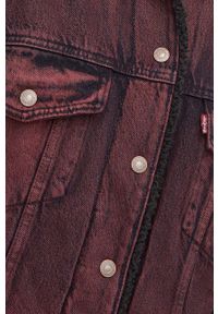 Levi's® - Levi's kurtka jeansowa damska kolor bordowy przejściowa. Okazja: na spotkanie biznesowe. Kolor: czerwony. Materiał: jeans. Styl: biznesowy #5
