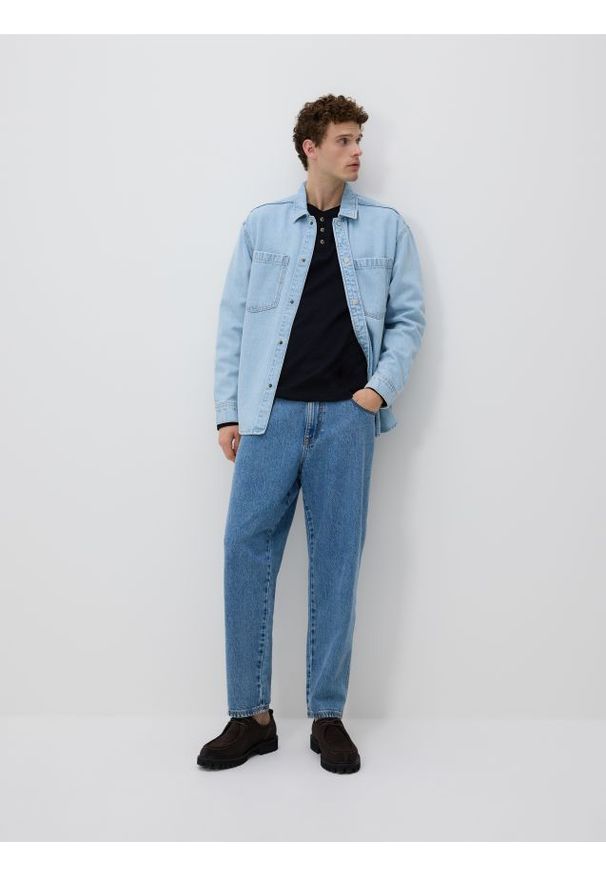 Reserved - Jeansy carrot fit - niebieski. Kolor: niebieski