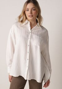 Born2be - Biała Wiskozowa Koszula z Dodatkiem Lnu z Tkaniny Strukturalnej Noma. Okazja: na co dzień. Kolor: biały. Materiał: tkanina, wiskoza, len. Styl: casual #1