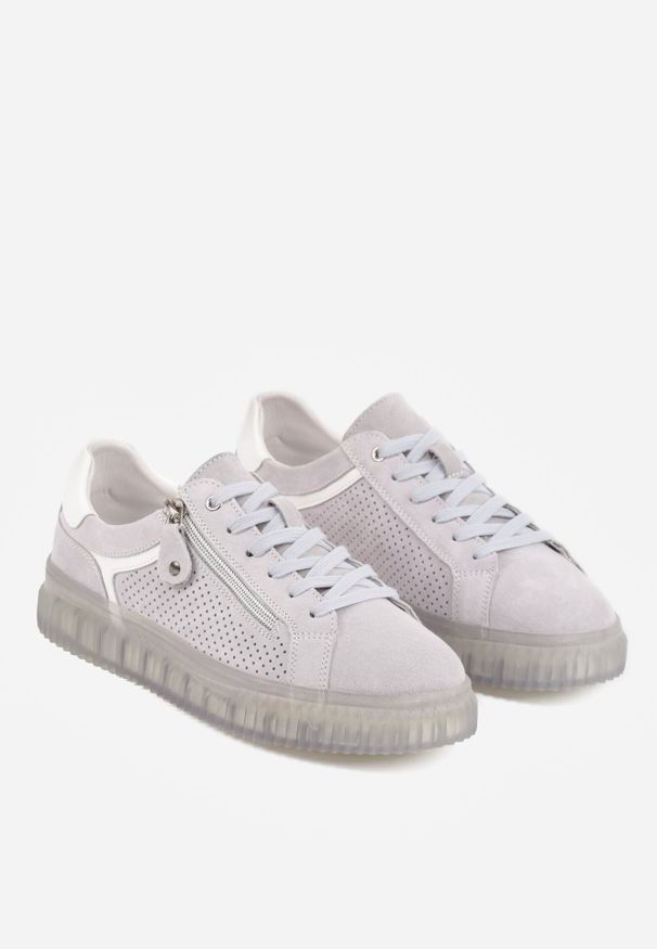 Born2be - Niebieskie Sneakersy z Zamszu z Ozdobnym Suwakiem i Perforacją i Skórzaną Wkładką Sewtena. Okazja: na co dzień. Zapięcie: sznurówki. Kolor: niebieski. Materiał: zamsz, skóra