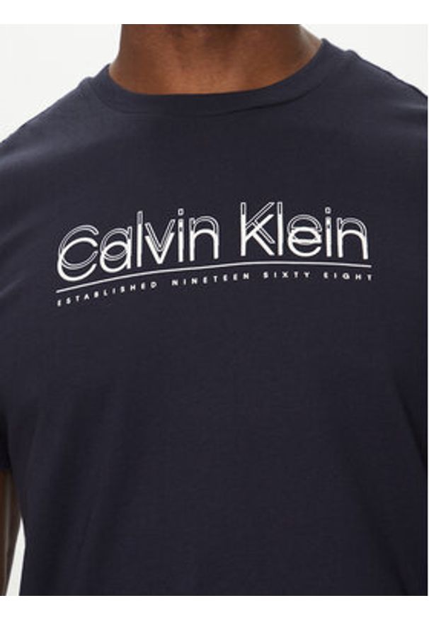Calvin Klein T-Shirt Double Logo K10K114149 Granatowy Regular Fit. Kolor: niebieski. Materiał: bawełna