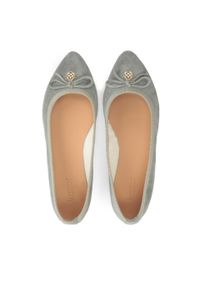 Kazar - Zielone baleriny z zamszu ozdobione kokardą. Kolor: zielony. Materiał: zamsz. Szerokość cholewki: normalna. Wzór: aplikacja. Styl: klasyczny #3