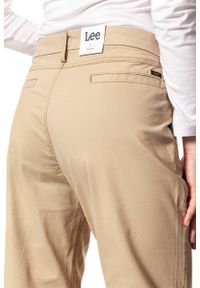 Lee - SPODNIE LEE DAMSKIE CHINO RELAXED L31MGK65. Materiał: materiał. Wzór: aplikacja #7