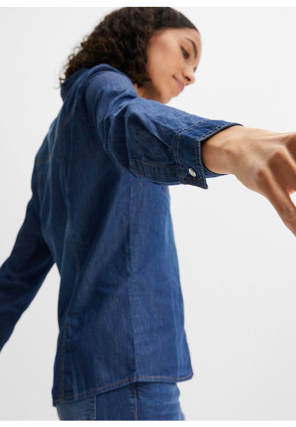 bonprix - Koszula dżinsowa. Okazja: na co dzień. Kolor: niebieski. Styl: casual