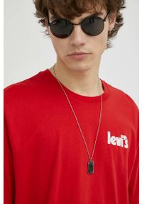 Levi's® - Levi's t-shirt bawełniany kolor czerwony z nadrukiem. Okazja: na spotkanie biznesowe. Kolor: czerwony. Materiał: bawełna. Wzór: nadruk. Styl: biznesowy #2