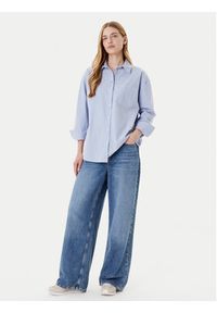 Guess Jeans Koszula W4YH22 WGCF1 Niebieski Relaxed Fit. Kolor: niebieski. Materiał: bawełna