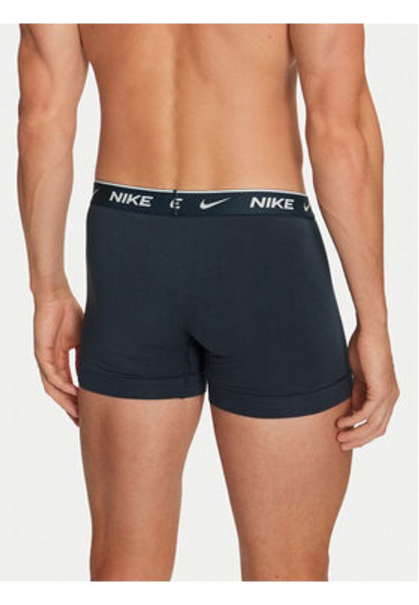 Nike Komplet 3 par bokserek Trunk 000PKE1008 Kolorowy. Materiał: bawełna. Wzór: kolorowy