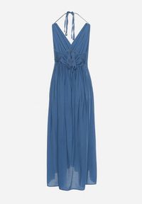 Born2be - Granatowa Sukienka Wiskozowa Rozkloszowana z Wiązaniem na Szyi Frines. Okazja: na imprezę. Kolor: niebieski. Materiał: wiskoza. Wzór: aplikacja. Sezon: lato. Typ sukienki: rozkloszowane. Styl: elegancki #3