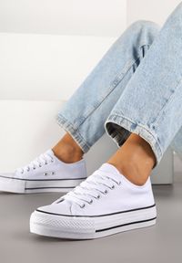 Born2be - Biało-Czarne Trampki Vices na Grubszej Podeszwie pod Kostkę Tilomea. Okazja: na co dzień. Zapięcie: sznurówki. Kolor: biały. Materiał: jeans. Styl: casual #3