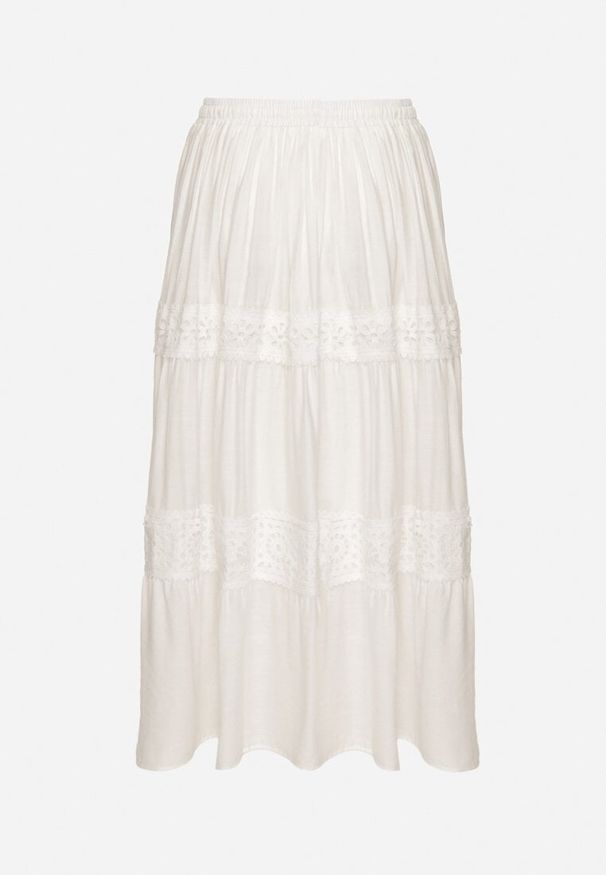 Born2be - Biała Spódnica z Wiskozą o Rozkloszowanym Kroju z Koronkowym Zdobieniem Banilea. Okazja: na co dzień. Kolor: biały. Materiał: wiskoza, koronka. Wzór: aplikacja. Styl: casual, elegancki, klasyczny