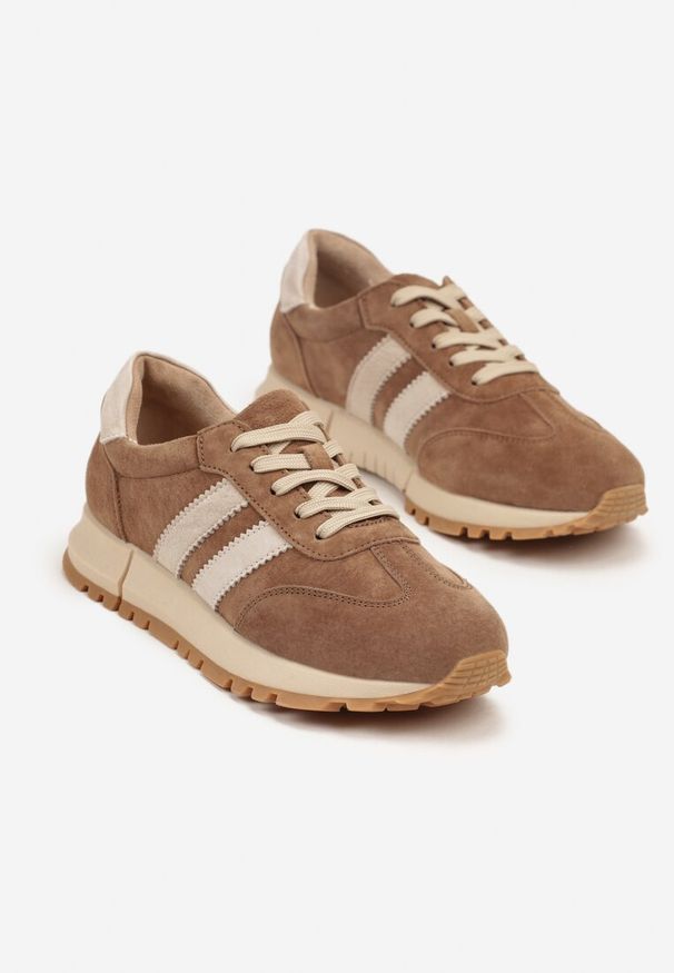 Born2be - Brązowe Skórzane Sneakersy z Ozdobnymi Paskami Felindda. Okazja: na co dzień. Zapięcie: pasek. Kolor: brązowy. Materiał: skóra