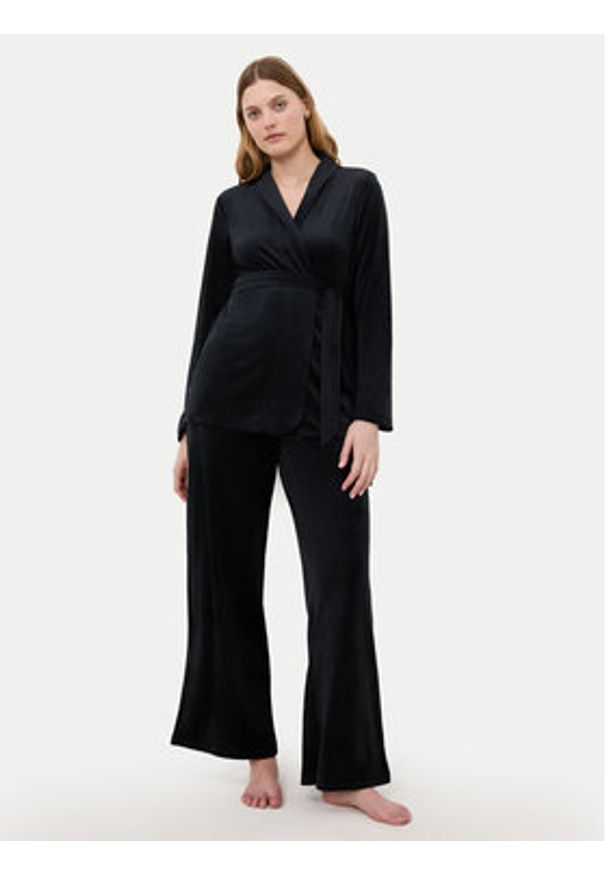 Triumph Spodnie piżamowe Sensual Velour 10225077 Czarny Wide Leg. Kolor: czarny. Materiał: syntetyk