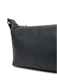 Calvin Klein Jeans Torebka Ultralight Shoulder Bag LV04K3131G Czarny. Kolor: czarny. Materiał: skórzane #5