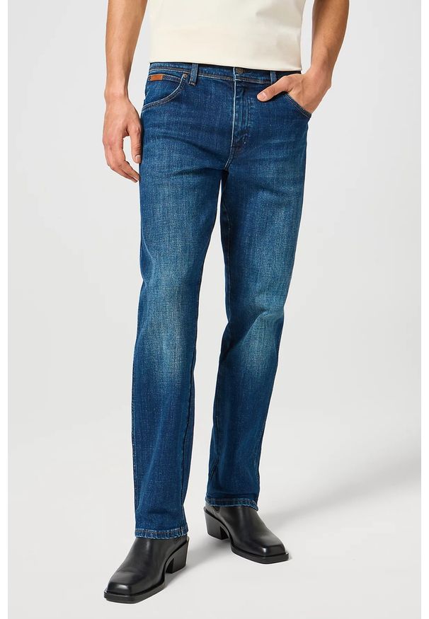 Wrangler - WRANGLER MĘSKIE SPODNIE JEANSOWE TEXAS AZURE FADE 112356864 W121017435