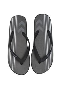 Klapki z wieloma paskami Hummel. Zapięcie: pasek. Kolor: czarny. Styl: sportowy #1