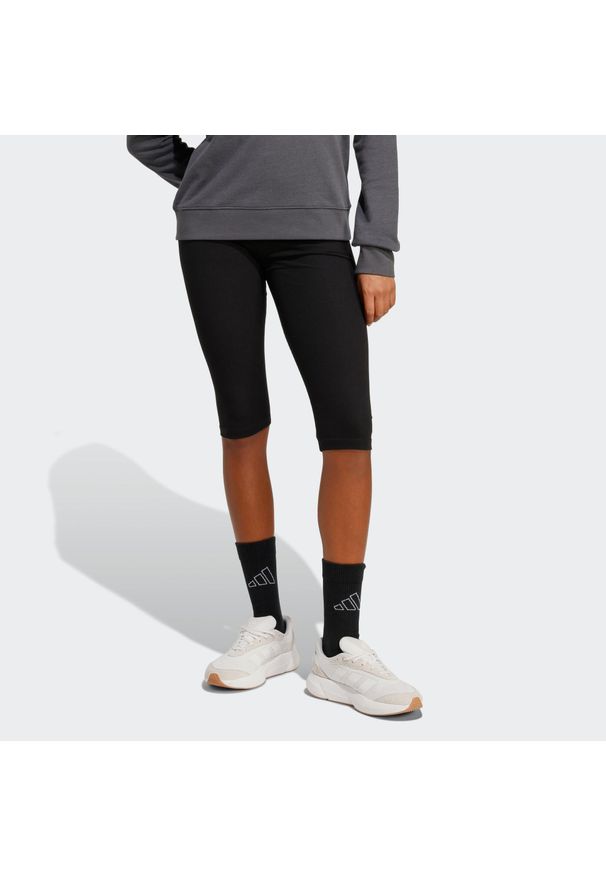 Adidas - Legginsy Seasonal Essentials Rib Capri. Kolor: czarny. Materiał: dzianina. Sport: fitness