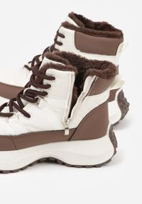 Renee - Beżowo-Brązowe Sportowe Śniegowce Chunky na Platformie Ishweda. Kolor: beżowy. Materiał: jeans. Obcas: na platformie. Styl: sportowy #5