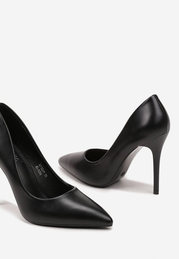 Renee - Czarne Szpilki o Eleganckim Fasonie ze Szpiczastym Noskiem Eleaphina. Nosek buta: szpiczasty. Kolor: czarny. Materiał: jeans. Obcas: na szpilce. Styl: elegancki. Wysokość obcasa: średni