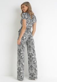 Born2be - Czarno-Szary Kwiecisty Kombinezon z Kopertowym Dekoltem i Materiałowym Paskiem Catarinja. Kolor: szary. Materiał: materiał. Styl: boho #4