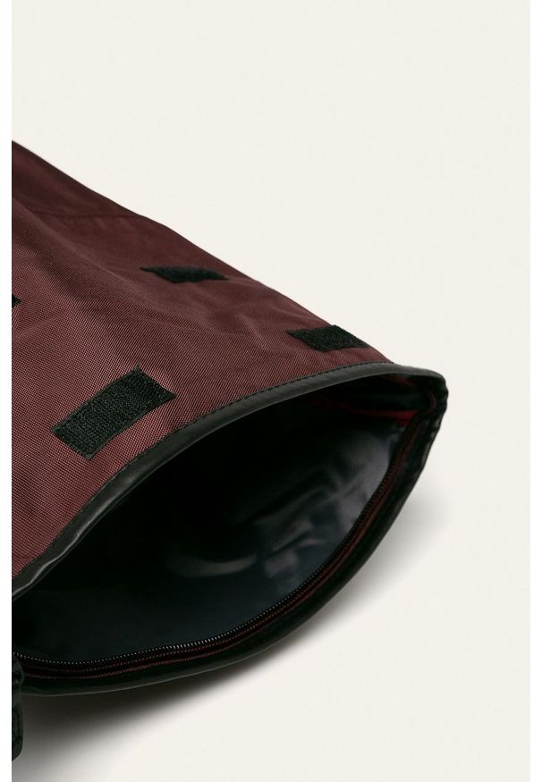 Pepe Jeans - Plecak. Kolor: fioletowy. Wzór: paski