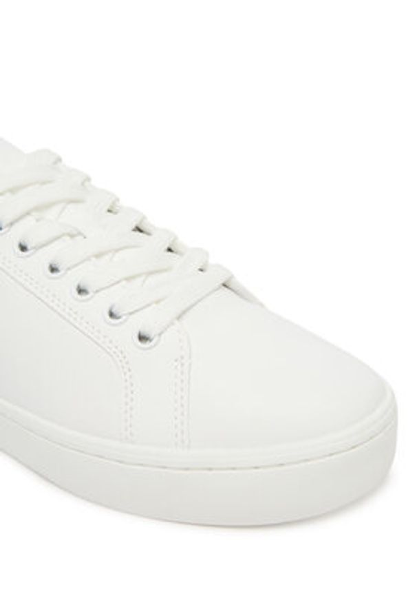 Calvin Klein Jeans Sneakersy Classic Cupsole Ru Patch Lth Wn YW0YW01845 Biały. Kolor: biały. Materiał: skóra