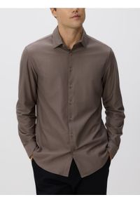 Reserved - Koszula slim fit z bawełną - beżowy. Kolor: beżowy. Materiał: bawełna