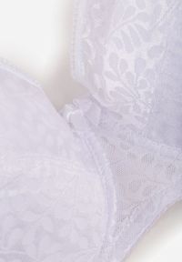 Born2be - Biały Biustonosz na Regulowanych Ramiączkach na Haftki Nosofia. Kolor: biały. Materiał: jeans, bawełna #7