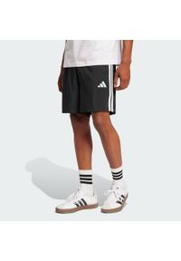 Adidas - Szorty Essentials 3-Stripes Chelsea. Kolor: biały, wielokolorowy, czarny. Materiał: materiał