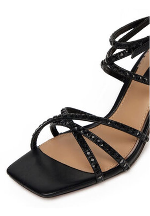 Nine West Sandały SM237-011A Czarny. Kolor: czarny. Materiał: skóra