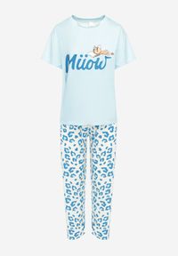 Renee - Jasnoniebieski Komplet Piżamowy T-shirt z Nadrukiem i Proste Spodnie w Cętki i Szorty Nirelsa. Kolor: niebieski. Wzór: nadruk #5