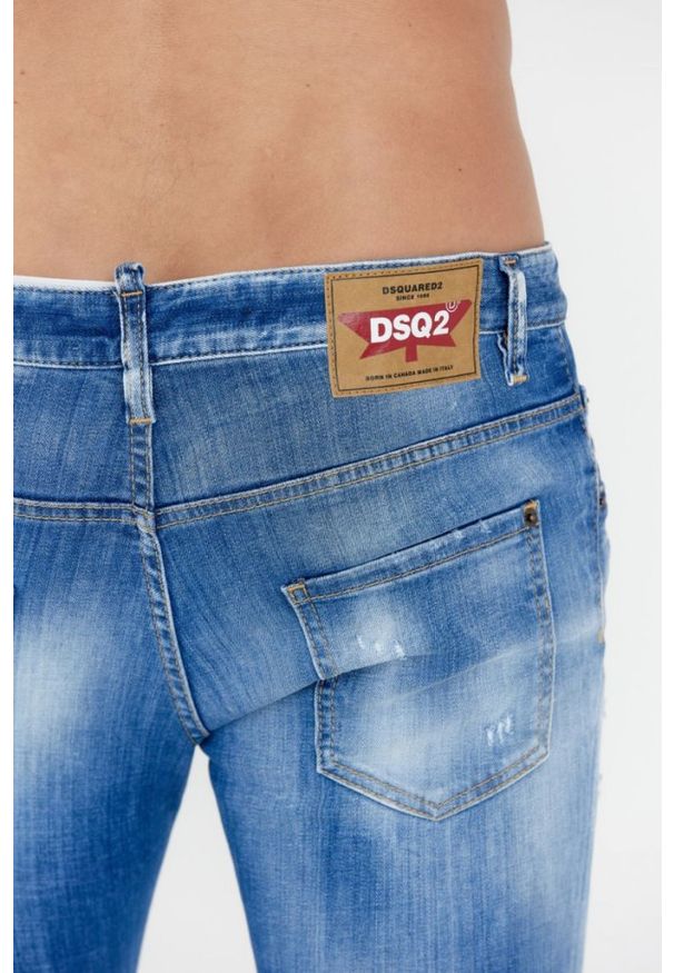 DSQUARED2 Niebieskie jeansy męskie skater jeans. Kolor: niebieski