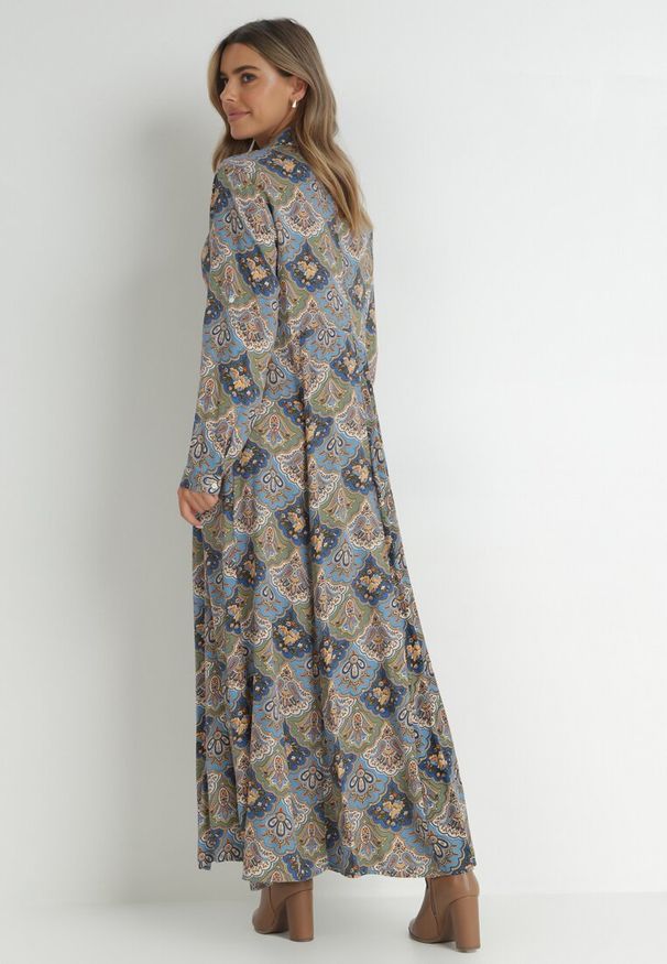 Born2be - Niebiesko-Zielona Sukienka Koszulowa we Wzór Paisley Melli. Okazja: na co dzień, na spotkanie biznesowe. Kolor: niebieski. Materiał: zamsz, materiał. Długość rękawa: długi rękaw. Wzór: paisley. Typ sukienki: koszulowe. Styl: elegancki, klasyczny, biznesowy, casual, boho