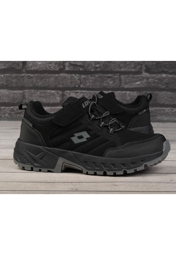 LOTTO - Buty dziecięce sportowe do chodzenia Lotto KETCHAM LOW TEX K. Kolor: czarny. Sport: turystyka piesza