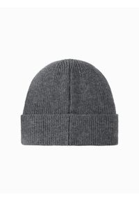 Ombre Clothing - Męska dzianinowa czapka beanie z naszywką – szary melanż V2 OM-ACWH-0123 - uniwersalny. Kolor: szary. Materiał: dzianina. Wzór: melanż, aplikacja. Styl: casual, elegancki #3