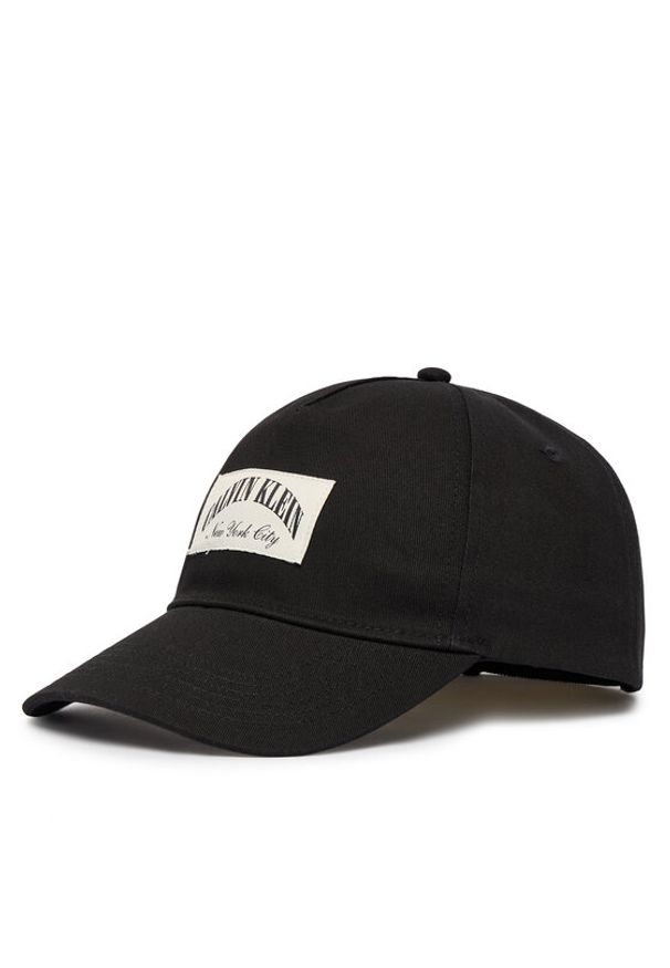 Calvin Klein Czapka z daszkiem LV04D5103G Czarny. Kolor: czarny. Materiał: bawełna