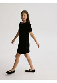 Reserved - Welurowa sukienka - czarny. Kolor: czarny. Materiał: welur #1