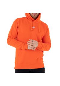 Adidas - Bluza adidas Essentials Feelvivid Cotton Fleece Drop Shoulder Hoodie HK2828 - pomarańczowa. Kolor: pomarańczowy. Materiał: poliester, bawełna. Wzór: aplikacja. Styl: sportowy, klasyczny