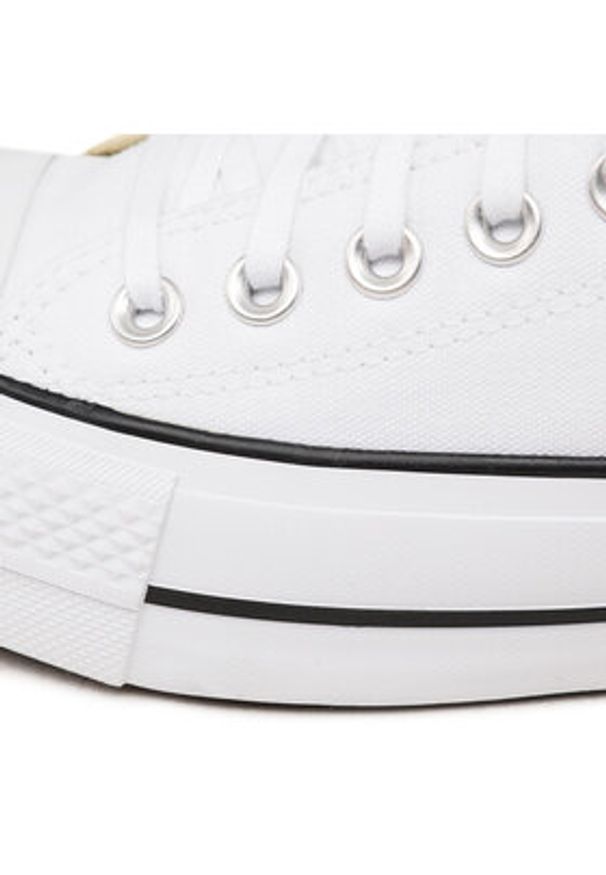 Converse Trampki Chuck Taylor All Star Lift Ox 560251C Biały. Kolor: biały. Materiał: materiał