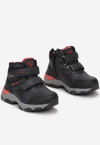 Born2be - Granatowo-Czerwone Botki Sportowe z Rzepami Yoto. Okazja: na uczelnię. Zapięcie: rzepy. Kolor: niebieski. Materiał: jeans. Wzór: kolorowy. Styl: sportowy